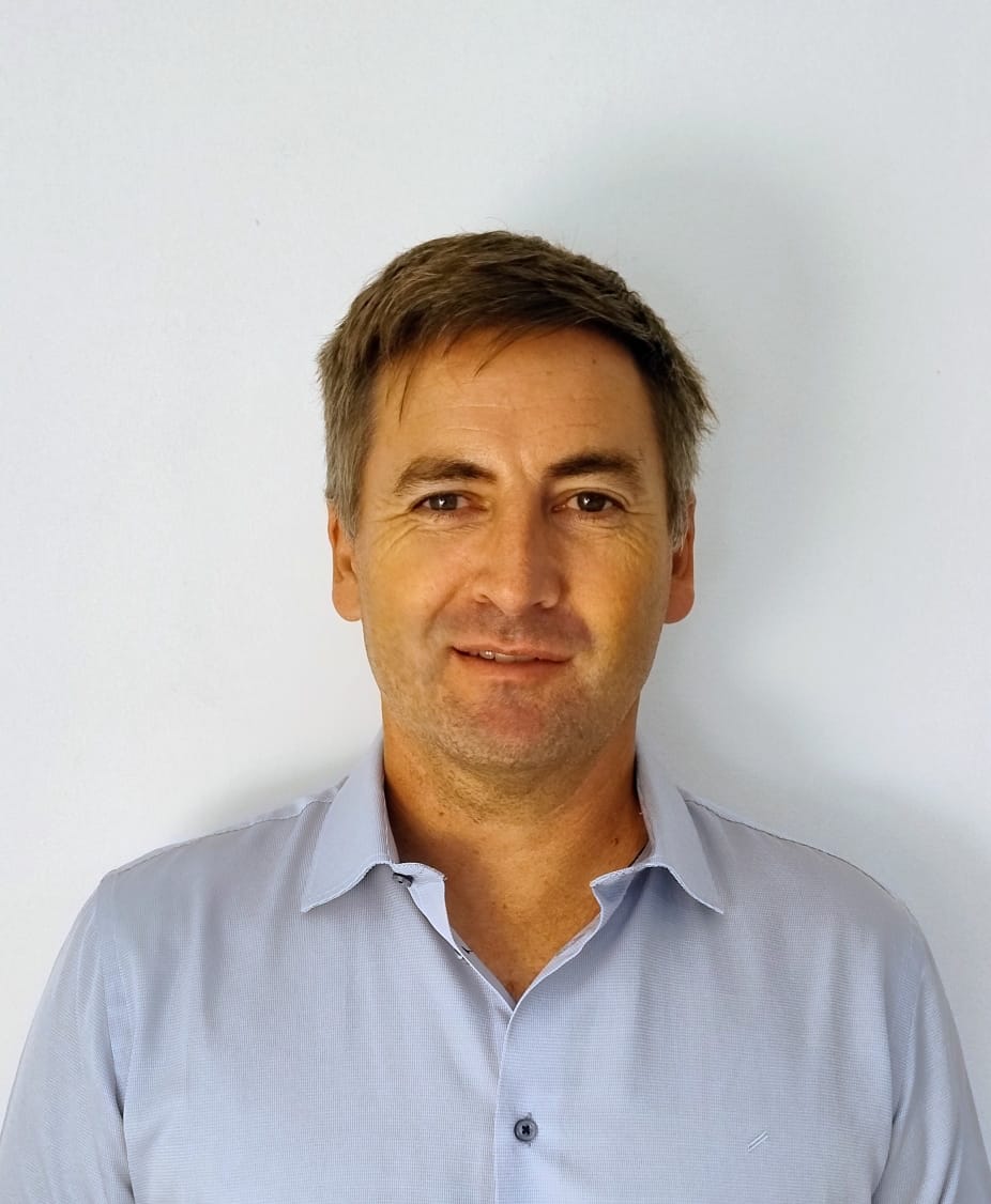 Dr. Gonzalo R. Varela
